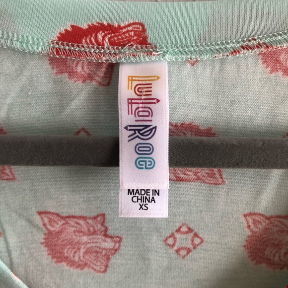 LuLaRoe Top Christy V Neck Tee w/Orange Wolves on Blue-Teal Background Sz XS NWT - Picture 5 of 10